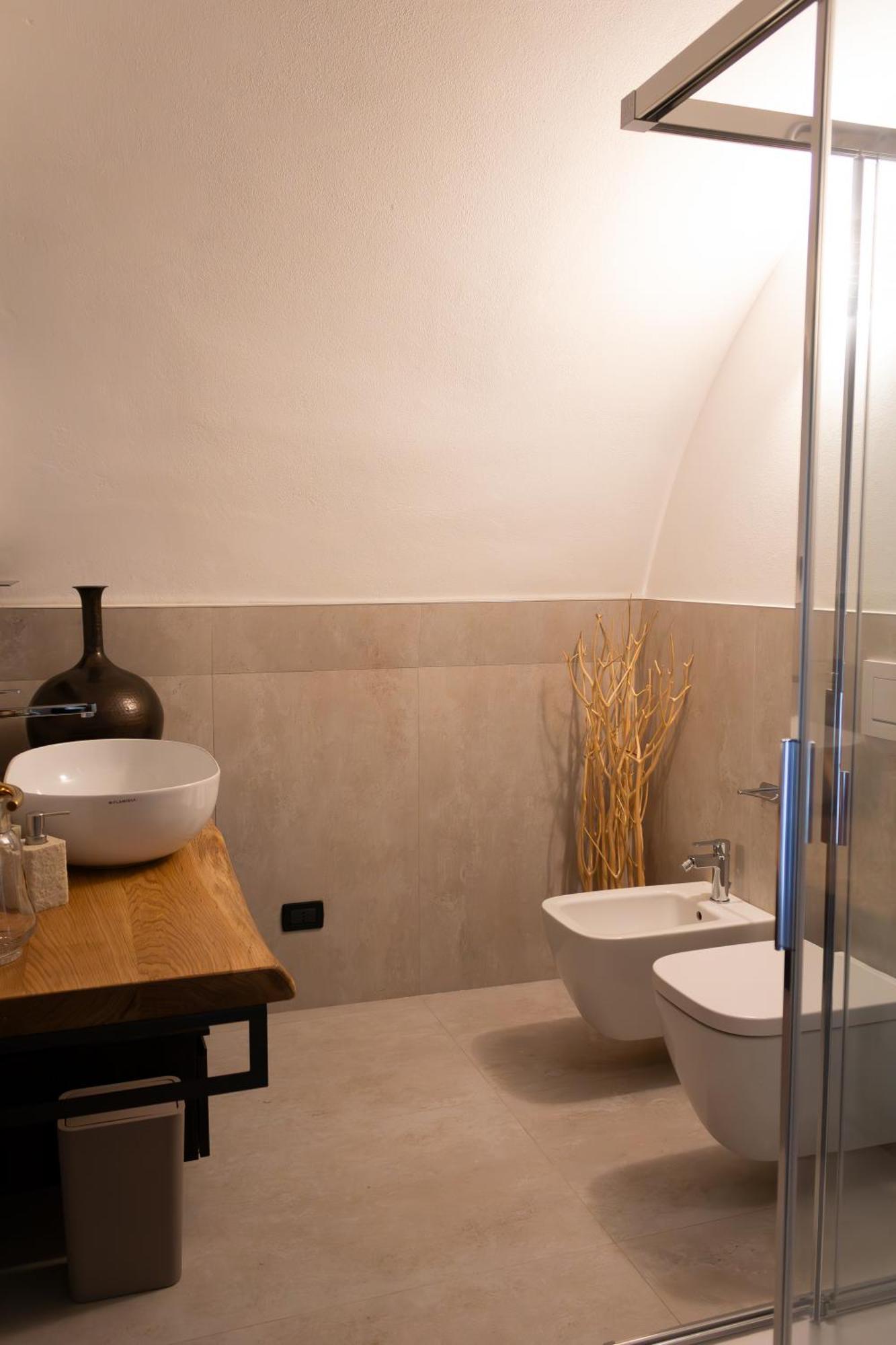 La Casa Sulla Roccia Hotel Pisogne Luaran gambar