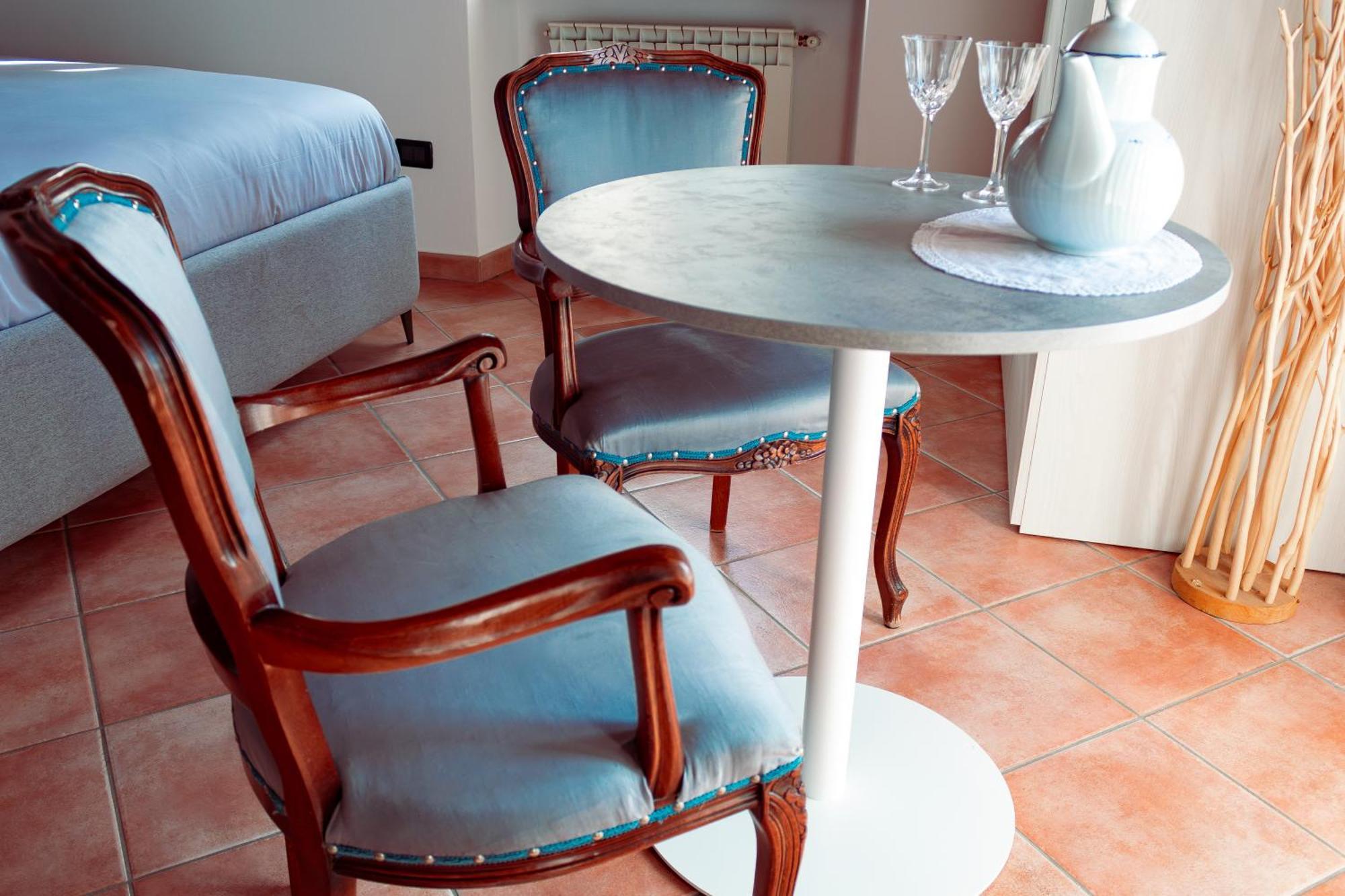 La Casa Sulla Roccia Hotel Pisogne Luaran gambar