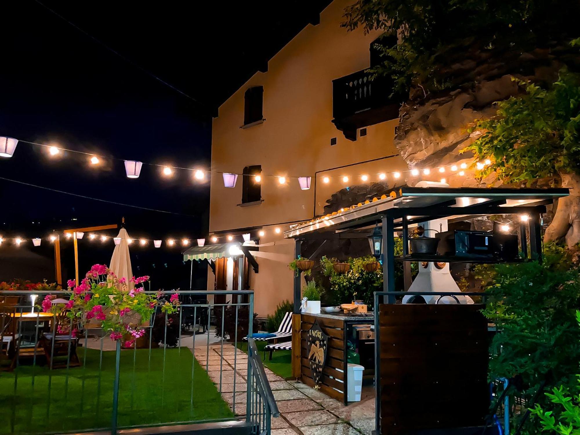 La Casa Sulla Roccia Hotel Pisogne Luaran gambar